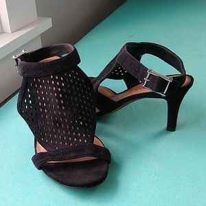 Franco Sarto black suede heels, sz 6